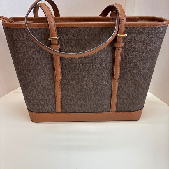 Michael Kors Jet Set Tote Shopper Handbag Nice! - Picture 4 of 8